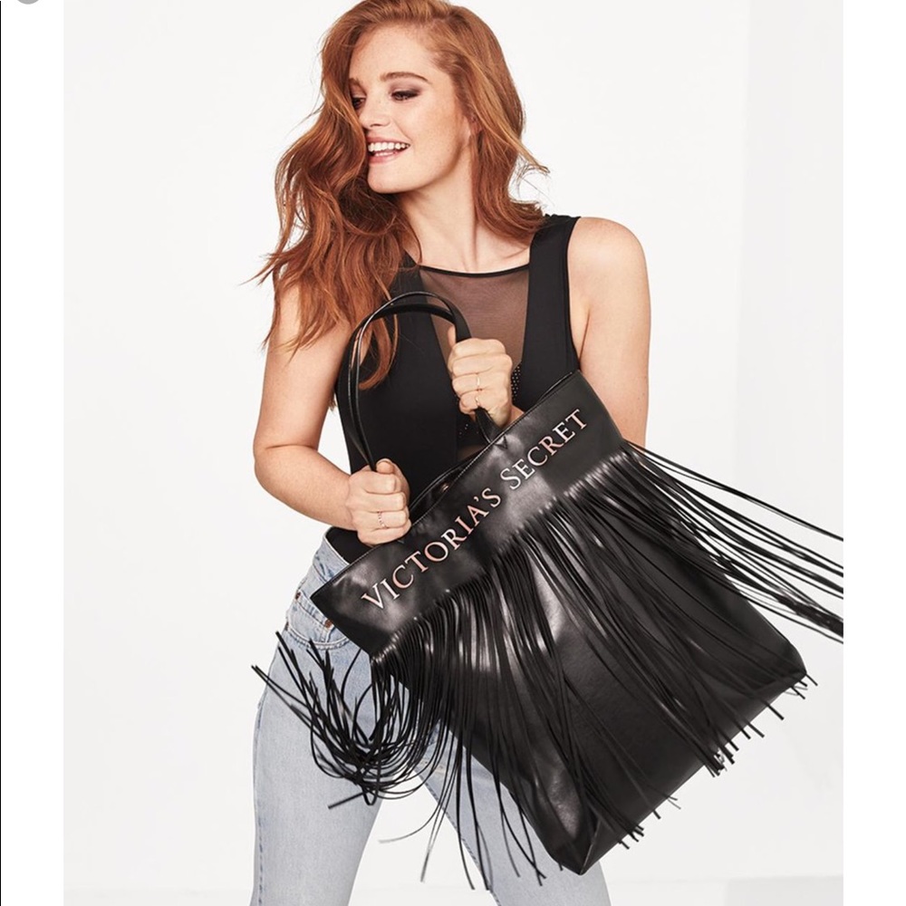 🖤Brand New Victoria’s Secret Fringe Tote🖤